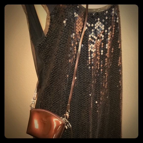 Beijo Handbags - Beijo mini wristlet/crossbody